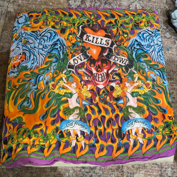 Ed Hardy Christian Audigier Love Kills Slowly 100% Silk Scarf, Multicolor 56x38 - Picture 1 of 8